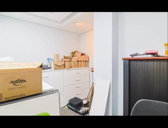229M² OFFICE FOR SALE IN MEYERSDAL